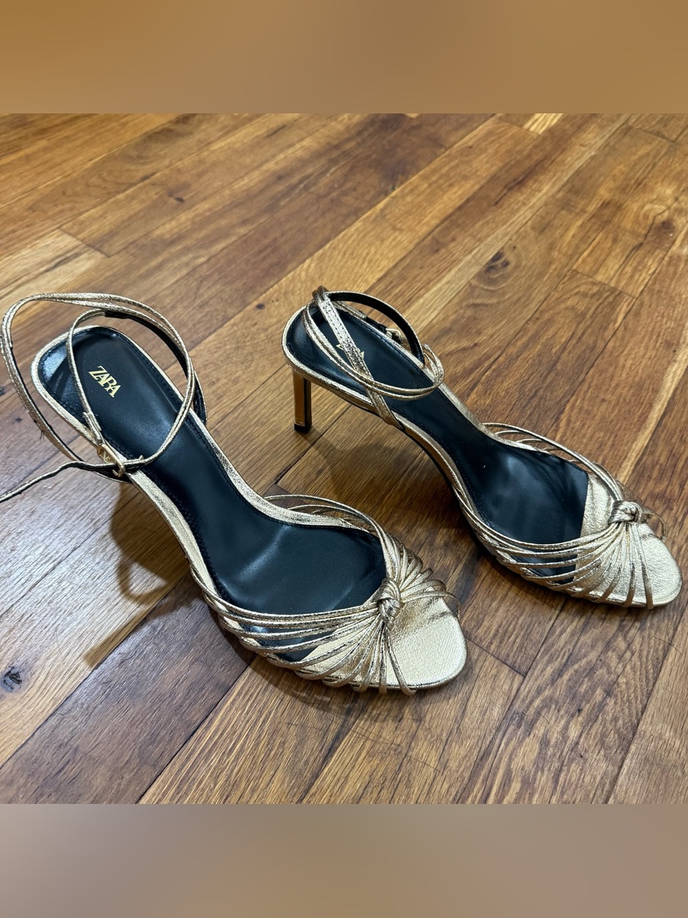 ZARA Sandals - Picture 3 of 6